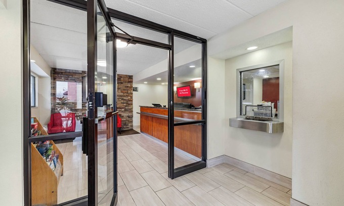 Parsippany Hotel | Red Roof Inn Parsippany