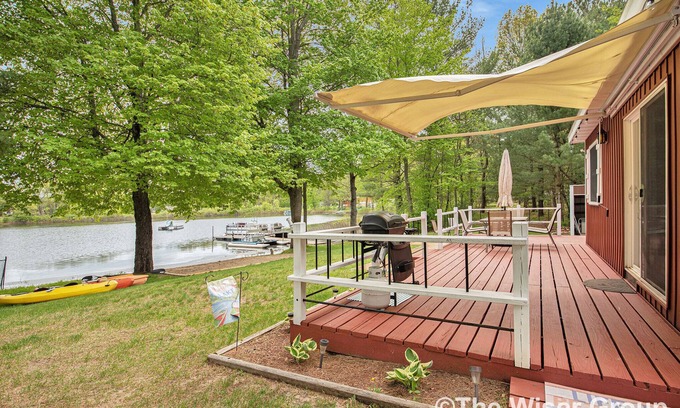 Bitely Cottage | Red Star Cottage on Mawby Lake: Sandy Beach- Kayaks/Paddle Boat/Row Boat
