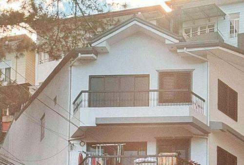 Baguio Hotel | RedDoorz at J & A Crib near SM Baguio