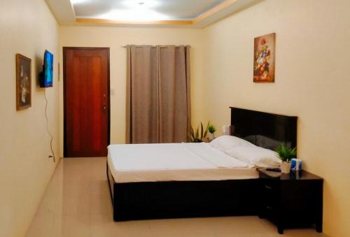 Bacolor Hotel | RedDoorz @ KBL Transient Inn San Fernando