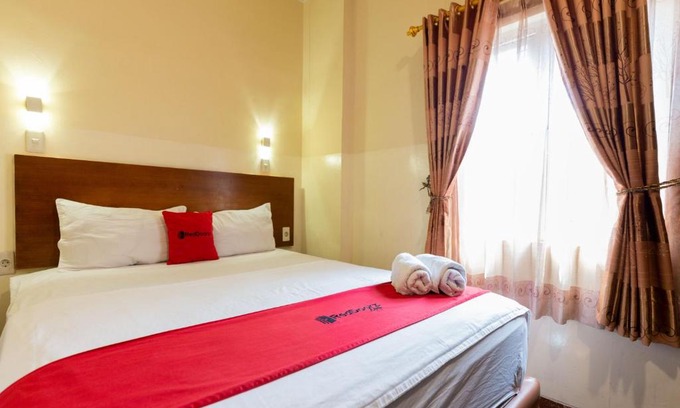 Cawang House | RedDoorz near Halim Perdanakusuma 3