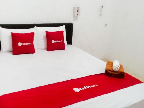 Tarakan Hotel | RedDoorz near Juwata 3 Airport Tarakan