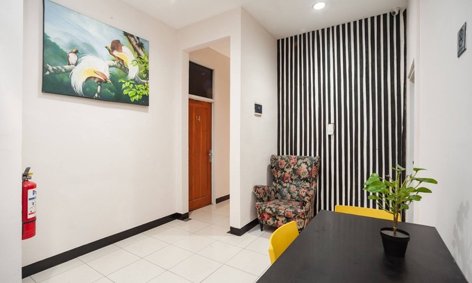 Gading House | RedDoorz Plus near Mall Kelapa Gading