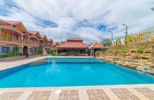 Tarlac Hotel | RedDoorz Plus @ Starhomes Olivianville