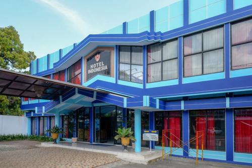Pekalongan Hotel | RedDoorz Plus Syariah near Stasiun Pekalongan 2