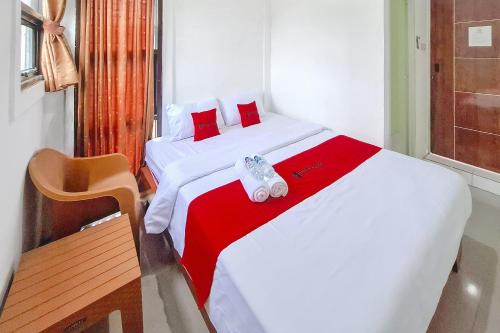 Batang Hotel | RedDoorz Syariah at Griya Wahid Alun Alun Batang