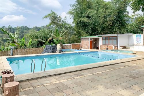 Malangbong Hotel | RedDoorz Syariah at Terabuci Malangbong Garut