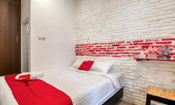 Malang House | RedDoorz Syariah @ Jl. Cengger Ayam Dalam