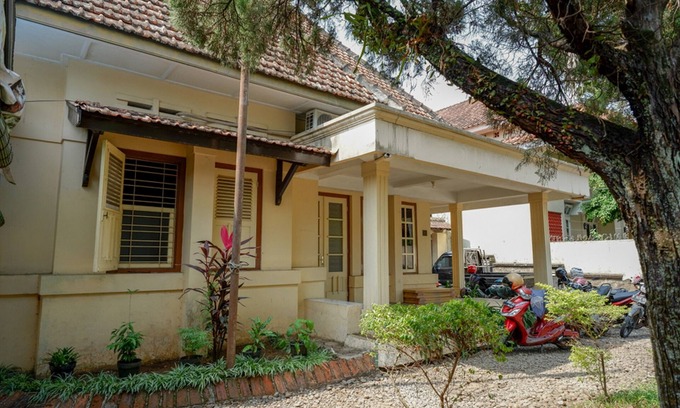 Banyumas House | RedDoorz Syariah near Alun Alun Purwokerto