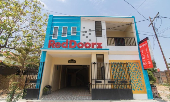 Madiun House | RedDoorz Syariah near Politeknik Negeri Madiun