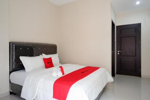 Purwokerto House | RedDoorz Syariah near RSUD Margono Purwokerto