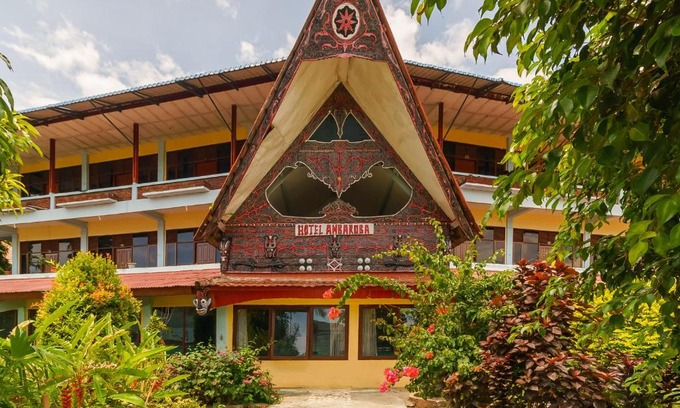 Tuk Tuk Hotel | RedDoorz @ Tuktuk Danau Toba