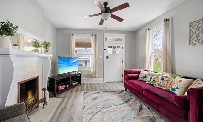 Old North Columbus House | REDESIGNED 5BRs HOME NEAR UNIVERSITY & STADIUM With FREE PARKING