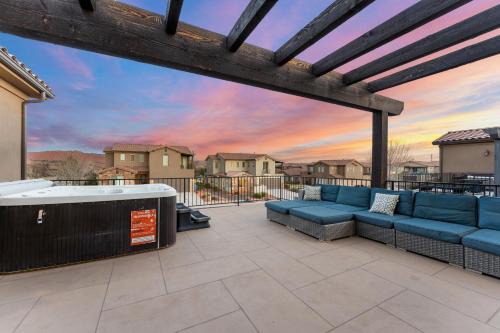 Santa Clara House | Redrock View #56 townhouse