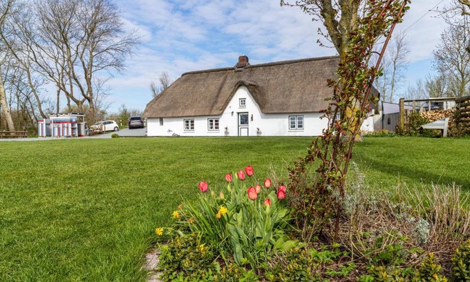 Augustenkoog House | Reetdachhaus Alter Deich