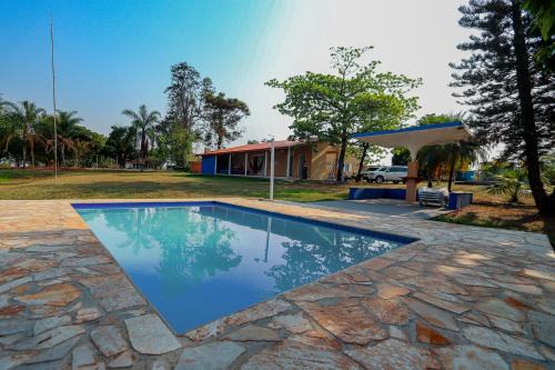 Sao Pedro House | Refúgio de Paz em São Pedro Próximo ao Thermas Water Park