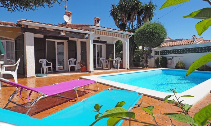 L'Escala House | Ref. PALAU 3: Cosy house with private pool and wifi.