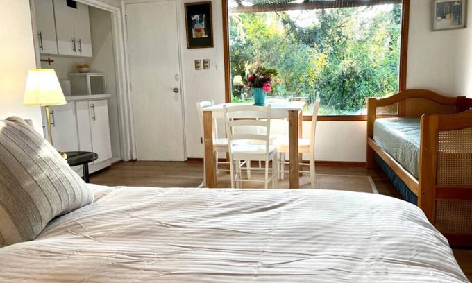 Apoquindo House | Refuge in Las Condes- Guest Cottage-Cottage