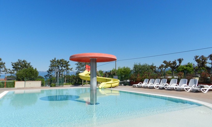 Vanon Apartment | Regarda – apartment Rosa Alba 7 with free entrance to camping and beach