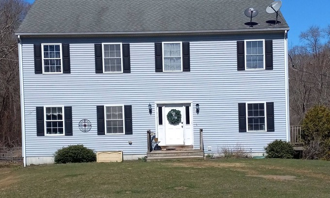 Rehoboth Other | Rehoboth ma 5 miles to pro v ri and 35 min to Newport 4 golf course in 5 miles