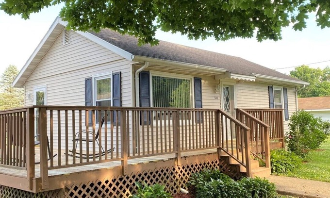 Kasbeer House | Rejoice Inn- Private Home- All Yours! In a quiet town on a large lot! New Bath