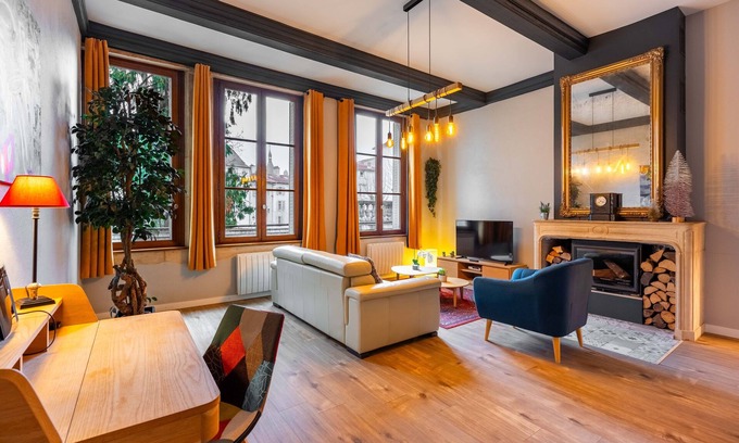Nancy City Centre Apartment | Relais Ducal - Côté Terrasse
