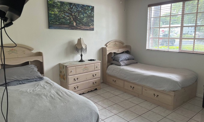 Pompano Beach Condo | Relax and Unwind in This Charming Pompano Beach Condo, 2BR/2BR