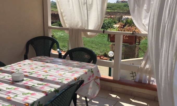 Scoglitti Villa | Relax "attic" house 150 meters from the sea