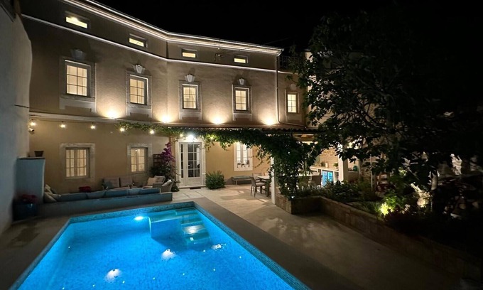 Novi Vinodolski House | Relax & Explore at Cotton House: Traditional Stone House with Pool & Garden