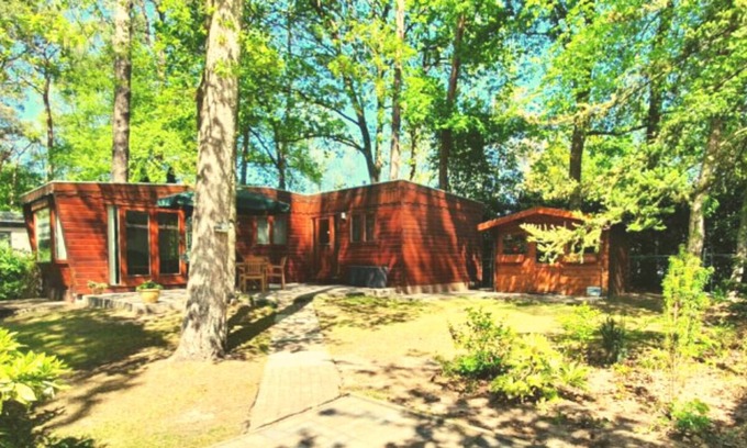 Municipality of Elburg Ski Chalet | Relax in Nature - Chalet o6 Dennenrhode Doornspijk
