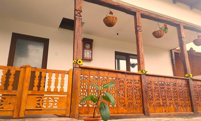 Bunesti House | Relax in the Heart of Nature at Pridvorul Stoenești – Family & Peaceful Retreat!