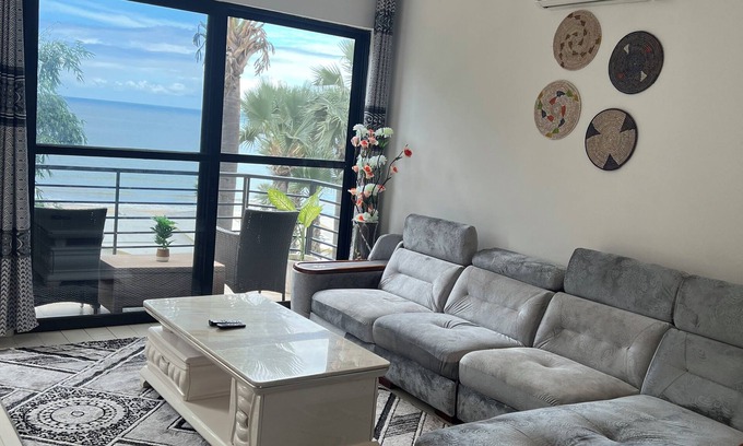 Senegambia Apartment | Relax Luxury Ocean View Apartment