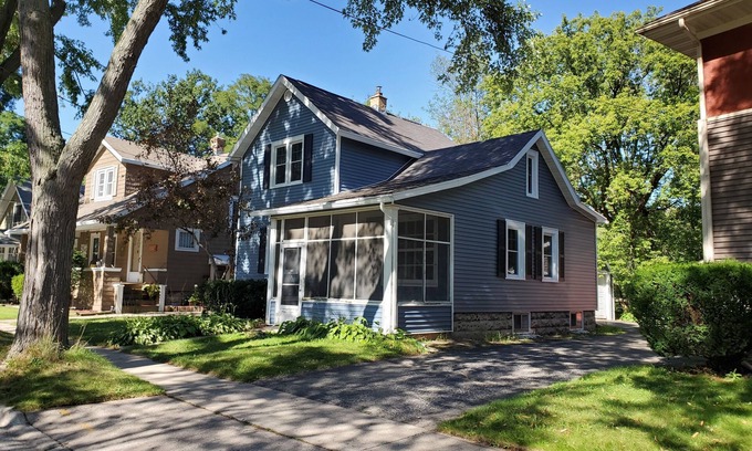 Appleton House | Relax on the Ravine -