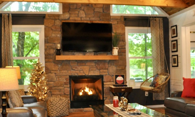 Altmar Cabin | Relax Refresh & Reconnect Lakefront on Autumn Lake, 3min to Salmon River