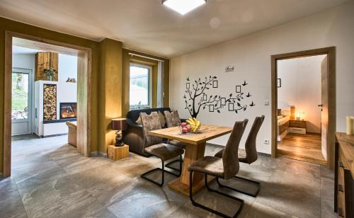 Lackenhof Apartment | Relax-Suite Kaminfeuer