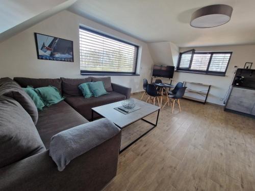 Cerna V Posumavi Apartment | Relax Vila Lipno- apartmán v podkroví u pláže Windy Point