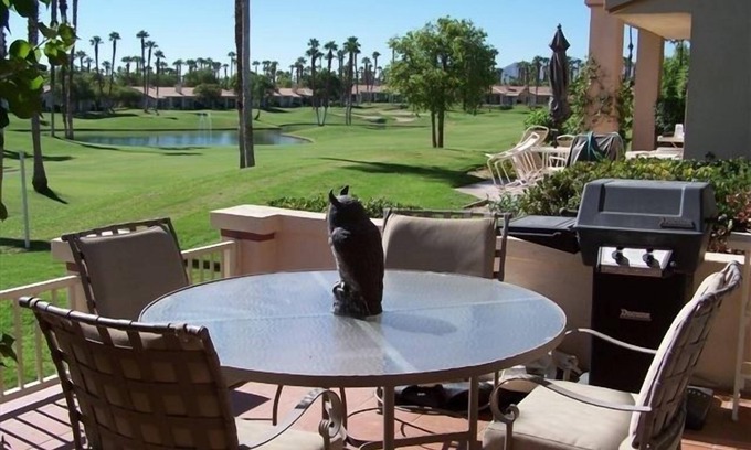 Palm Desert Condo | Relax with friends and family in this comfortable home.
