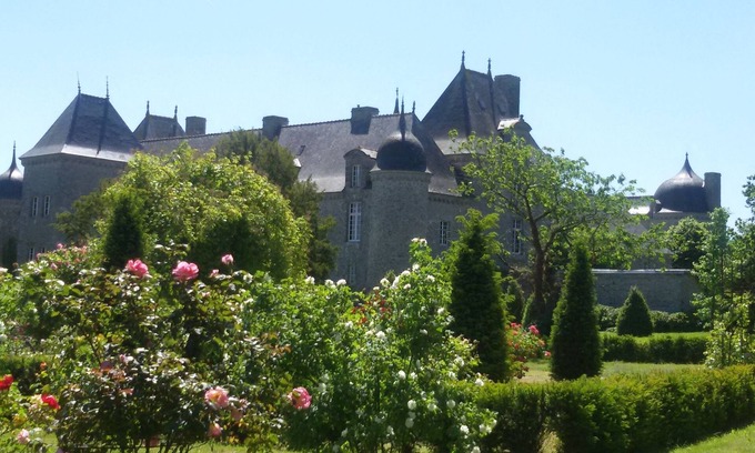 Trebry Other | Relaxing and stylish living and vacation in the castle with a large park
