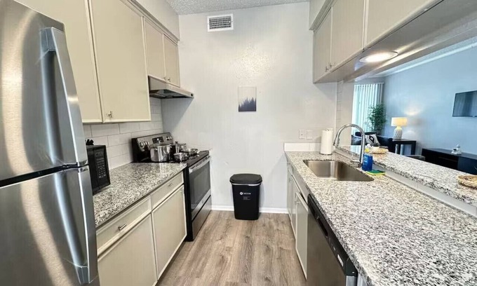 Nassau Bay Apartment | Relaxing Bay Area Stay Near Top Houston Attraction