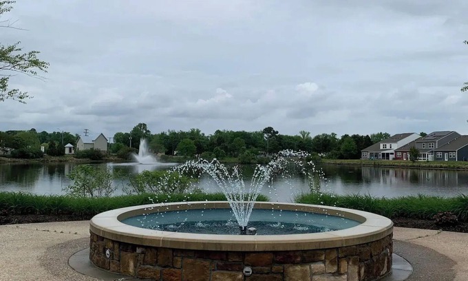 Millville House | Relaxing beach community nearby beaches, pools, clubhouse and gym
