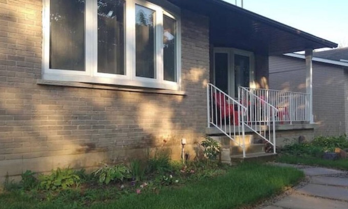 Port Dover House | Relaxing Birdsong Bungalow