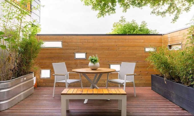 Leschi House | Relaxing getaway near downtown ★ With hammock, and bocce ball