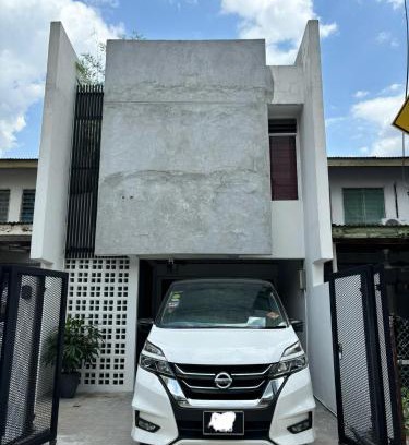 Pandan Indah House | Relaxing House in Kuala Lumpur