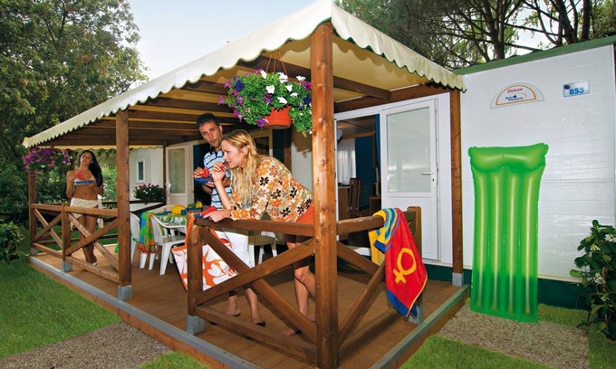 Baia Domizia Ski Chalet | Relaxing Stay by the Sea