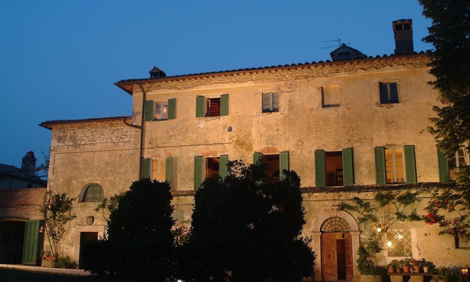 San Venanzo House | Relive the wild nature and noble history in the neo "MAB Unesco Reserve"