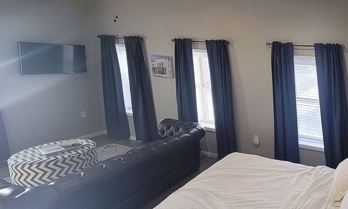 Luverne Apartment | Remodeled downtown studio with remarkable views!
