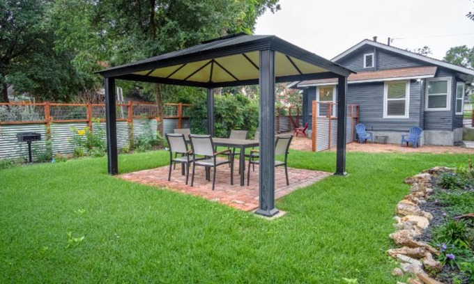 Mahncke Park Apartment | Remodeled Modern 1br/1ba Apt2 Near Dtwn 5min Pearl