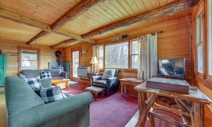 Sharon House | Remote Escape Vermont Cabin with Mountaintop Views!