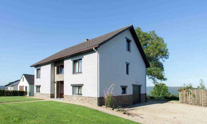 Beffe Villa | Rendeux Valley View Retreat