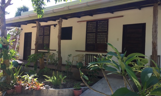 Calape Resort | Rene's Diverslounge Resort